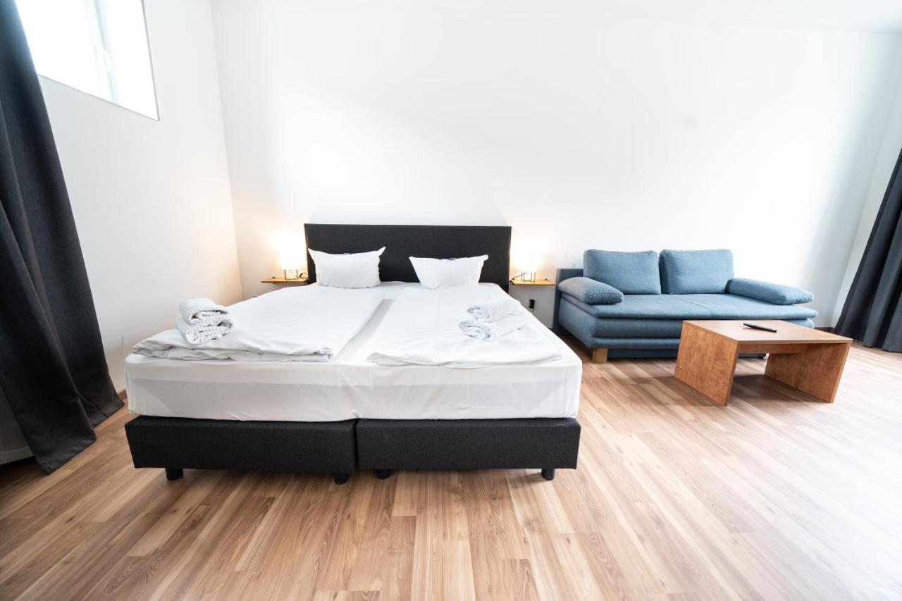 Hotel Zur Alten Stadtkellerei 莱比锡 外观 照片 A room at the hotel