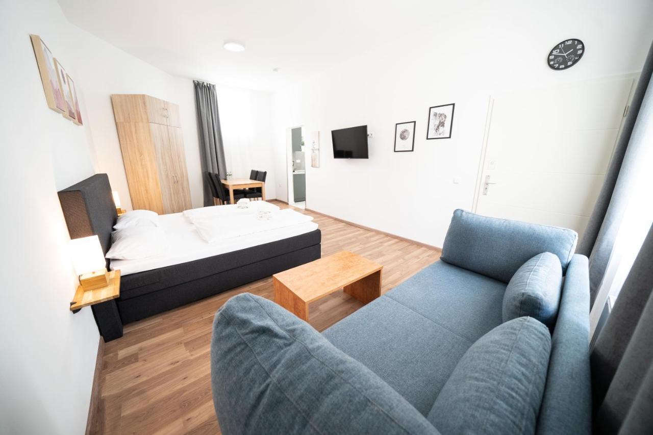 Hotel Zur Alten Stadtkellerei 莱比锡 外观 照片 A typical room at the hotel