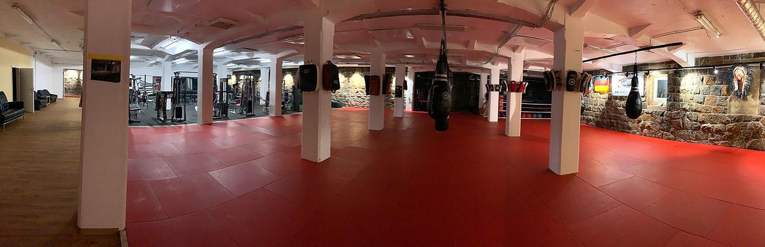 Hotel Zur Alten Stadtkellerei 莱比锡 外观 照片 The gym at the school